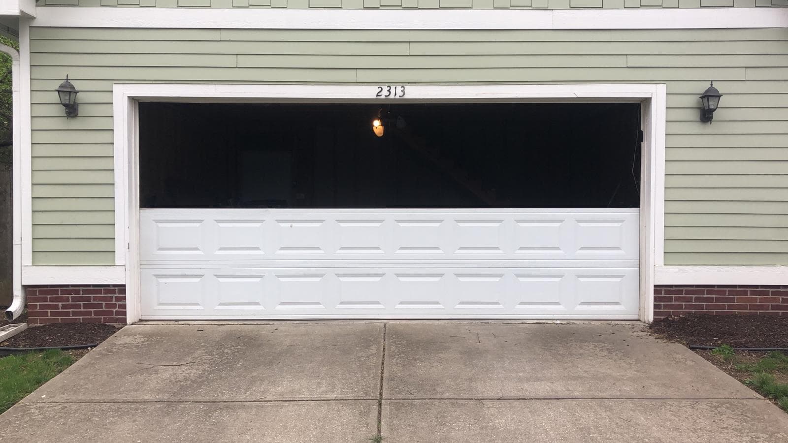 Garage Door Repair Plainfield Explains Common Garage Door Problems - 3ca7a64e 9e26 4bae A824 1cc6e3604cce